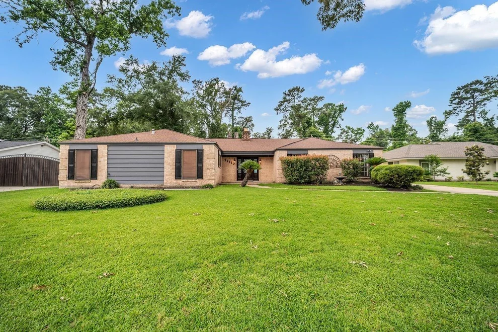Unit for sale at 18815 Whitewood Drive, Spring, TX 77373