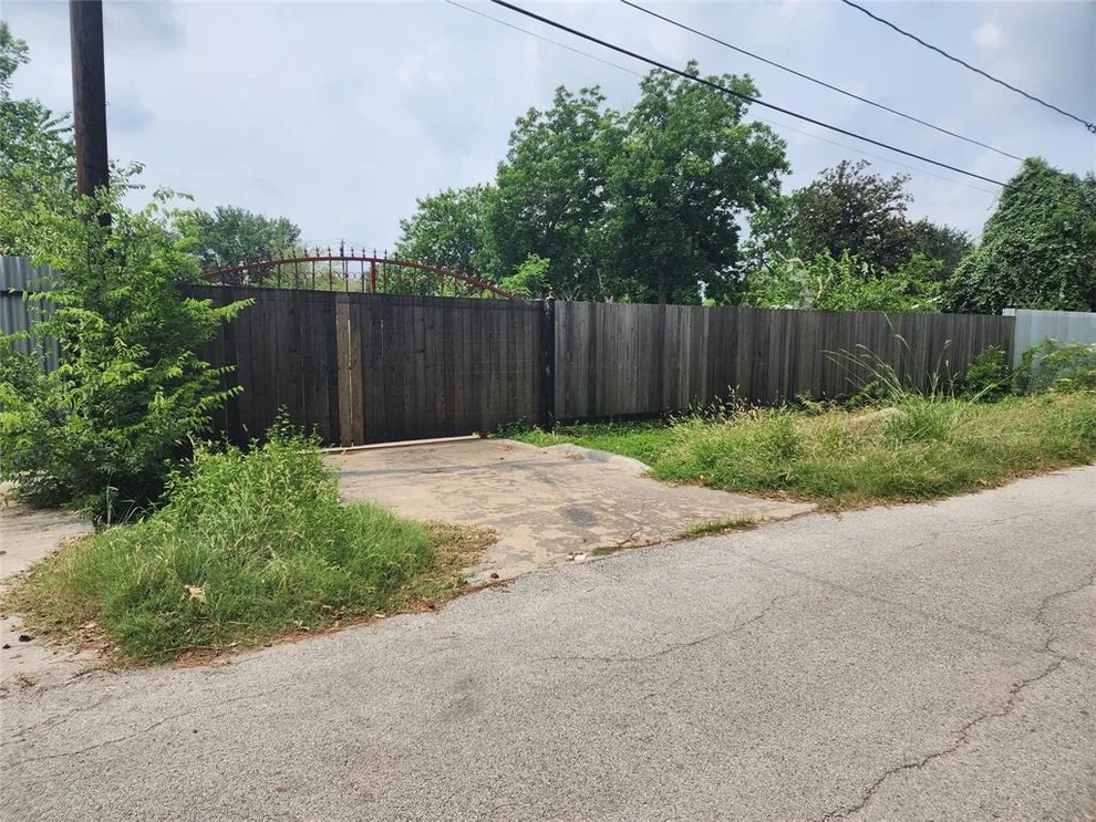 Unit for sale at 2425 Calvin Avenue, Houston, TX 77088