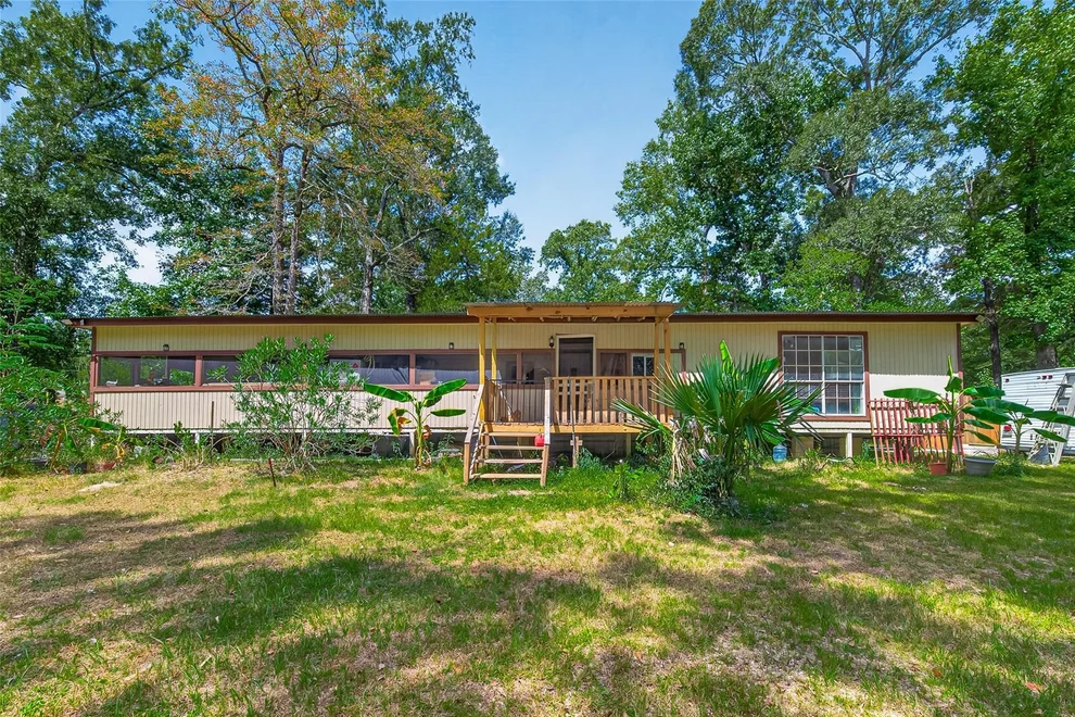 Unit for sale at 136 County Road 3708, Splendora, TX 77372