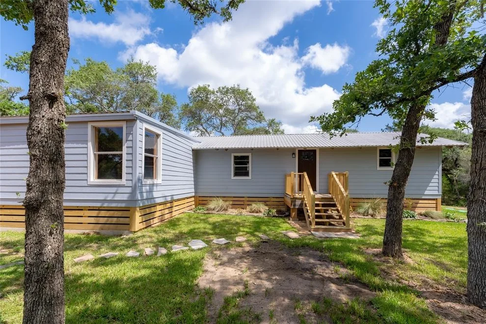 Unit for sale at 706 Crooked Creek Drive, Sheridan, TX 77475