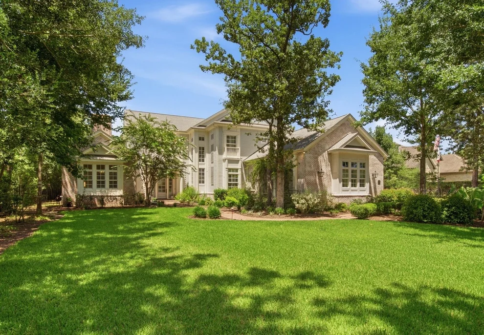 Unit for sale at 859 Eagle Pointe, Montgomery, TX 77316