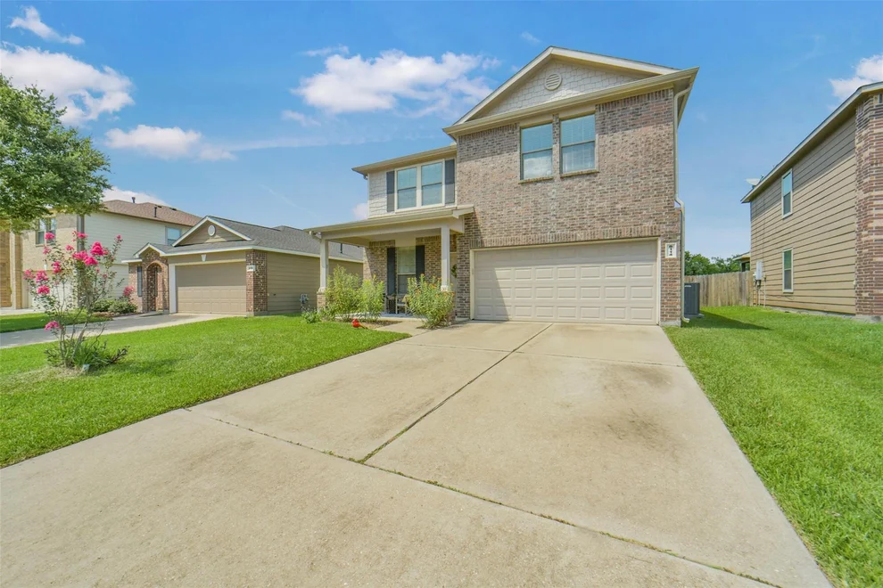 Unit for sale at 8114 Yaupon View Drive, Cypress, TX 77433