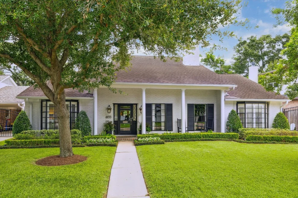 Unit for sale at 6155 Piping Rock Lane, Houston, TX 77057