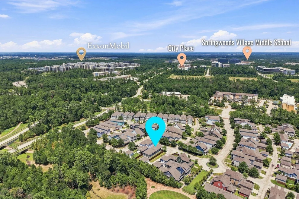 Unit for sale at 39 Buddy Cox Lane, Spring, TX 77389