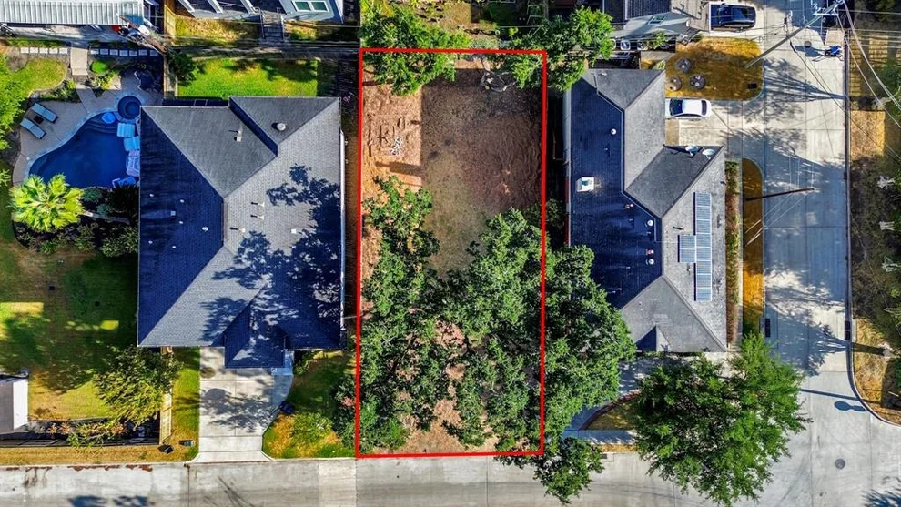 Unit for sale at 4404 Edith Street, Bellaire, TX 77401