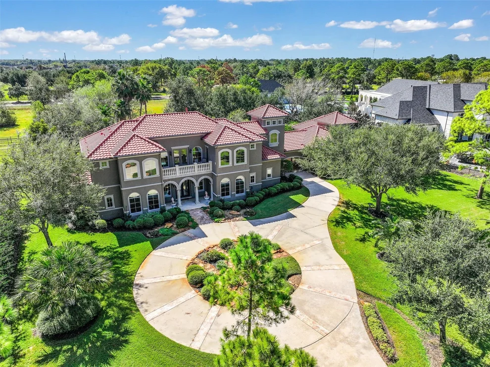 Unit for sale at 2117 San Miguel Drive, Friendswood, TX 77546