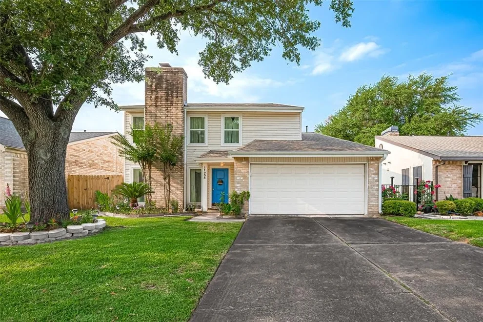 Unit for sale at 11935 Brook Meadows Lane, Meadows Place, TX 77477