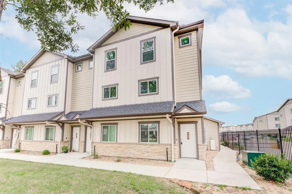 Unit for sale at 12603 Telge Road, Cypress, TX 77429