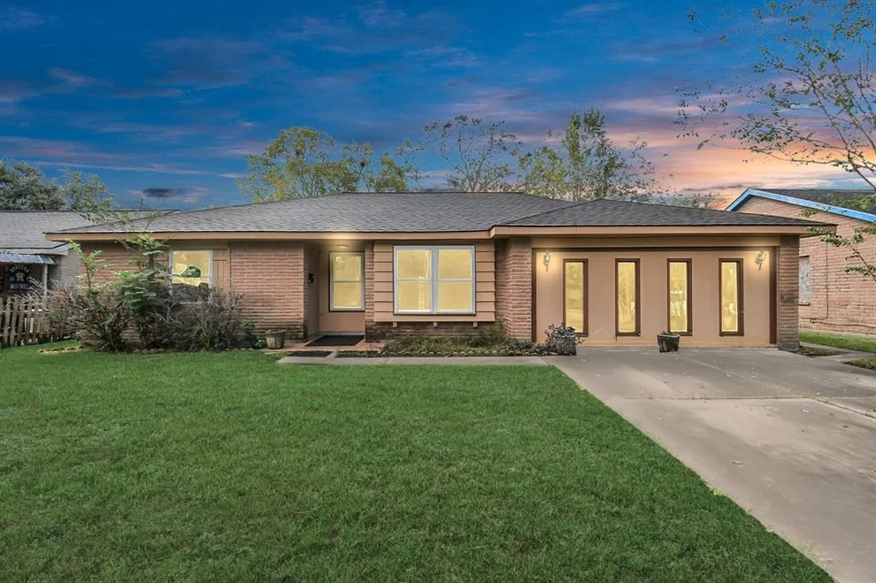 Unit for sale at 5529 Melanite Avenue, Houston, TX 77053