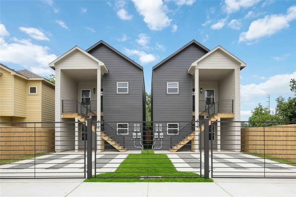 Unit for sale at 414 N Carolina Street, Houston, TX 77029