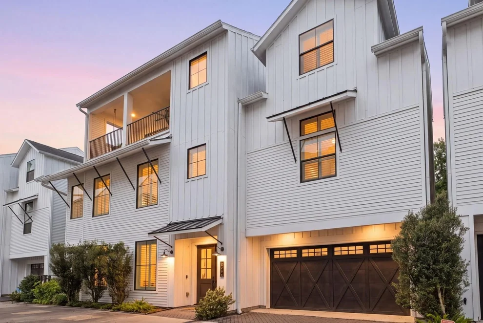 Unit for sale at 506 W Cottage Street, Houston, TX 77009