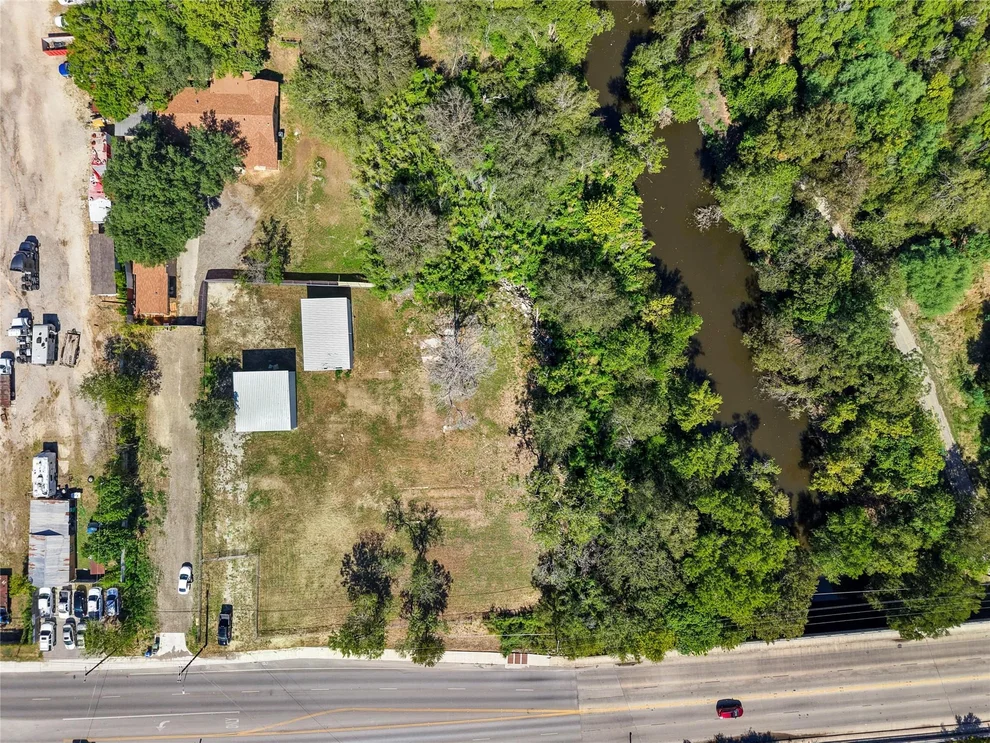 Unit for sale at 2111 Rigsby Avenue, San Antonio, TX 78210