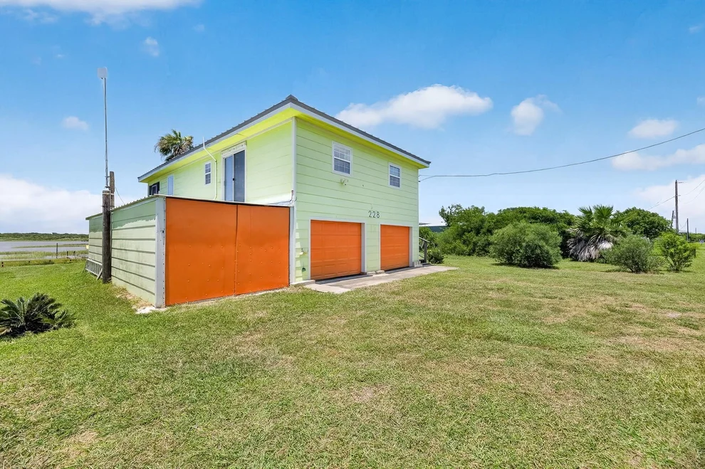 Unit for sale at 228 Speckled Trout Loop, Palacios, TX 77465