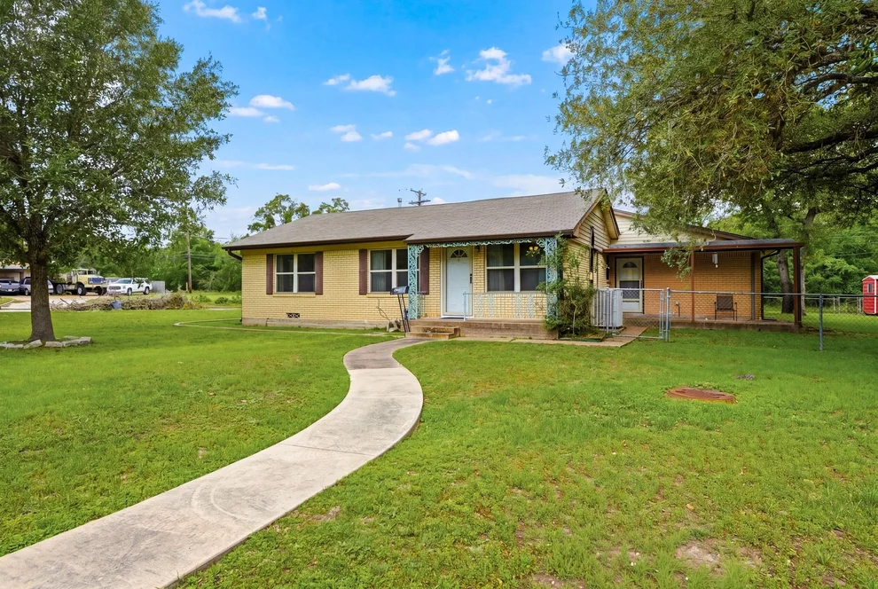 Unit for sale at 806 Mary Lake Drive, Bryan, TX 77802