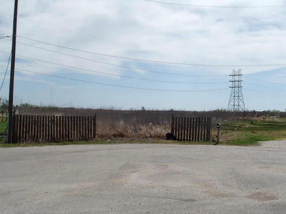 Unit for sale at 1080 S Paloma Drive, Rosharon, TX 77583