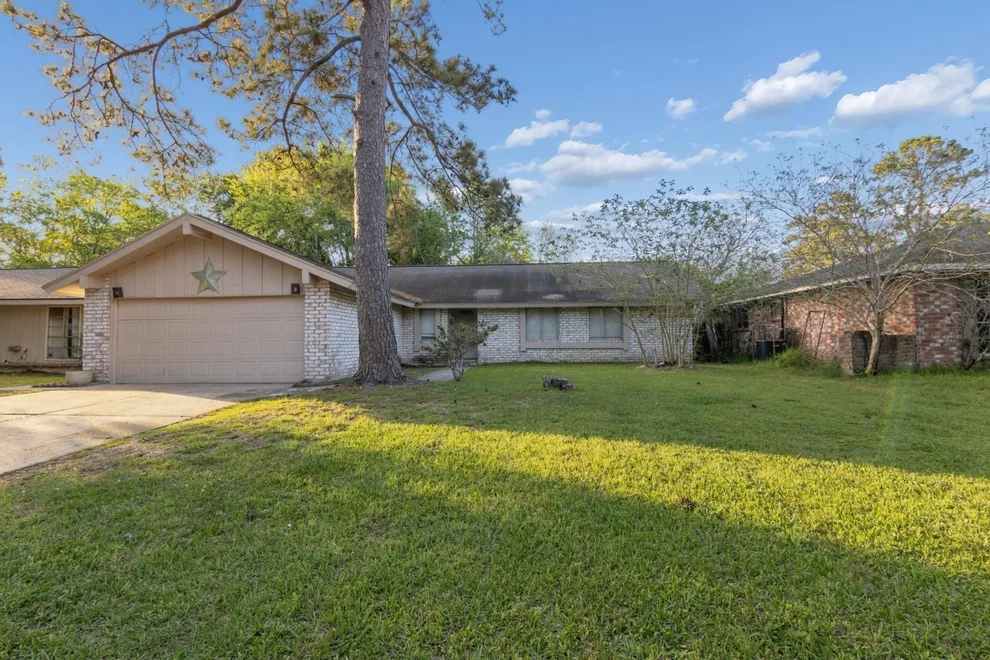Unit for sale at 4425 Algernon Drive, Spring, TX 77373