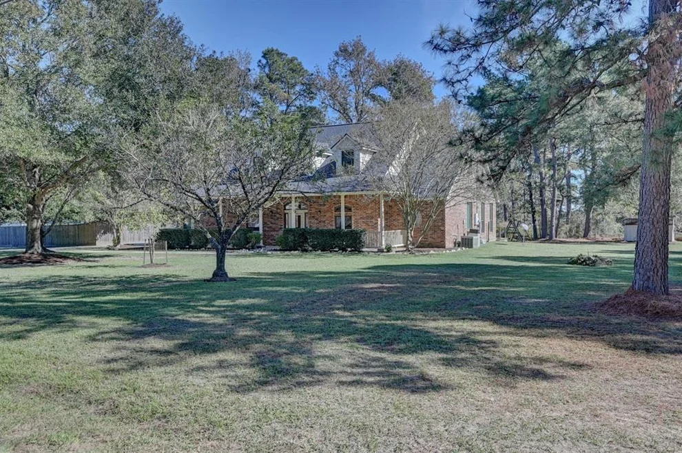 Unit for sale at 31814 Spinnaker Run, Magnolia, TX 77354