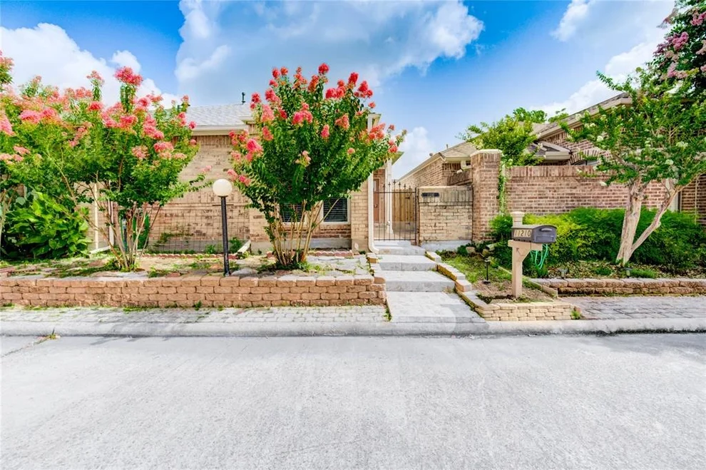 Unit for sale at 11210 Forked Bough Drive, Houston, TX 77042