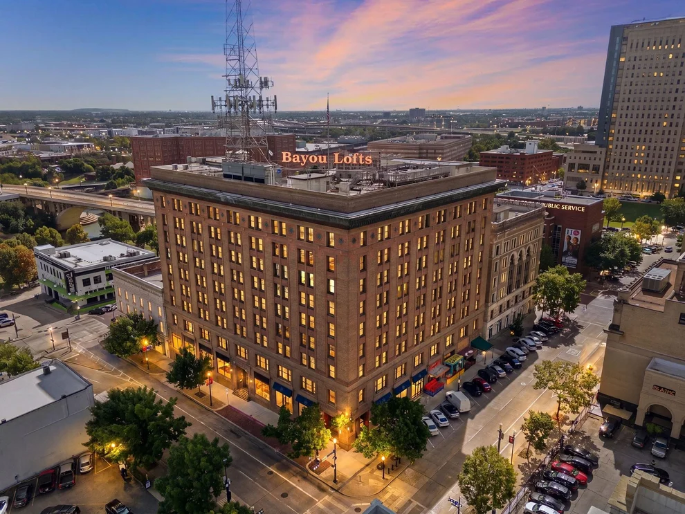 Unit for sale at 915 Franklin Street, Houston, TX 77002