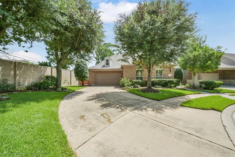 Unit for sale at 6518 Canyon Cliff Court, Houston, TX 77041