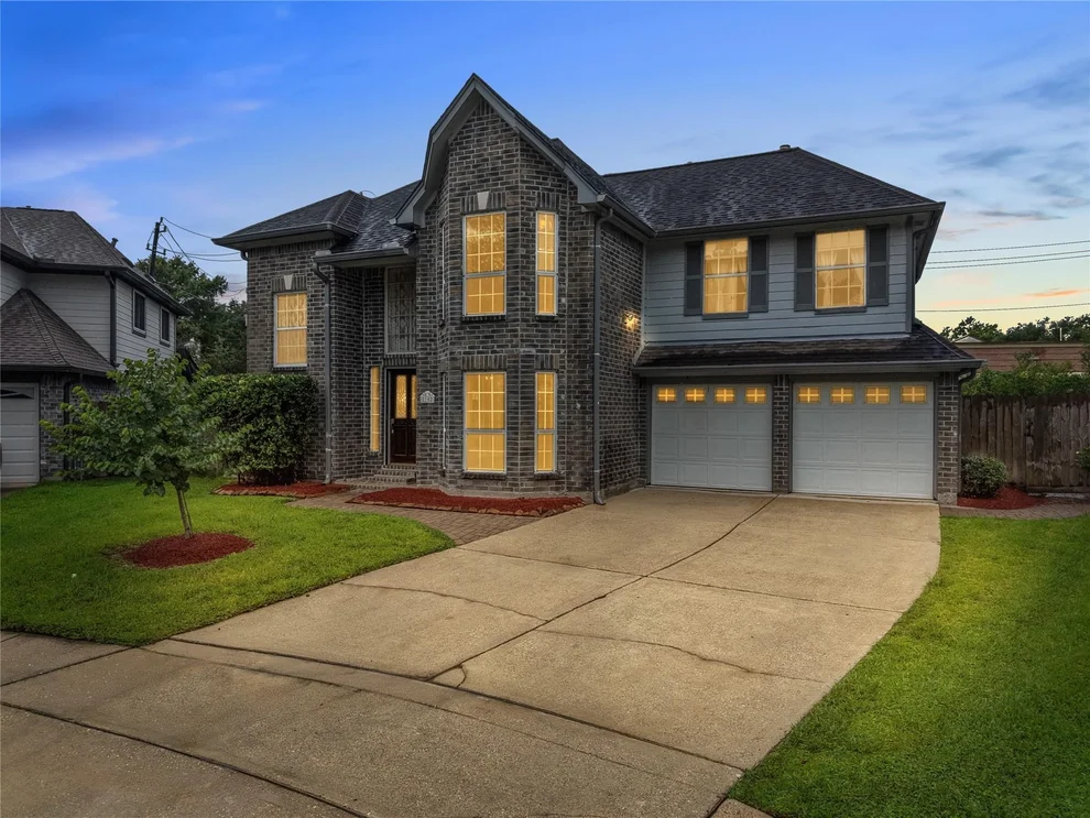 Unit for sale at 1102 Juniper Canyon Lane, Houston, TX 77062