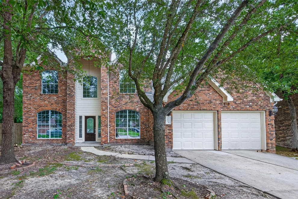 Unit for sale at 14803 Summer Knoll Lane, Houston, TX 77044