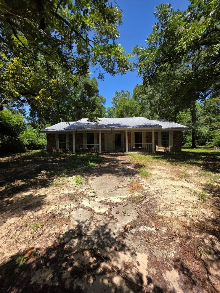 Unit for sale at 9739 Lakeview Drive, Houston, TX 77365