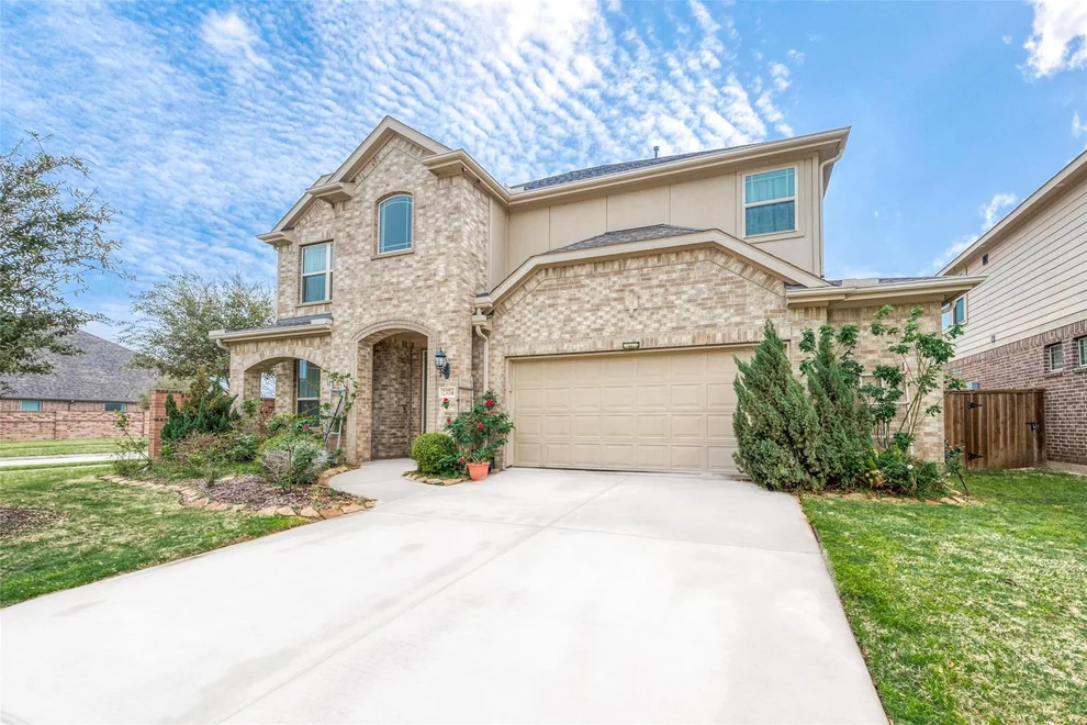 Unit for sale at 23714 Via Viale Drive, Richmond, TX 77406