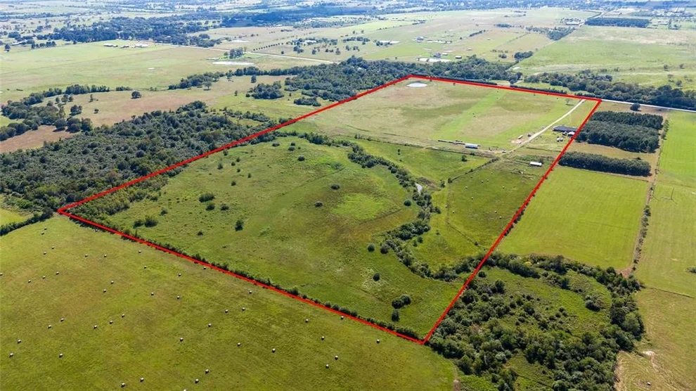 Unit for sale at 16204 Mathis Road, Hockley, TX 77484
