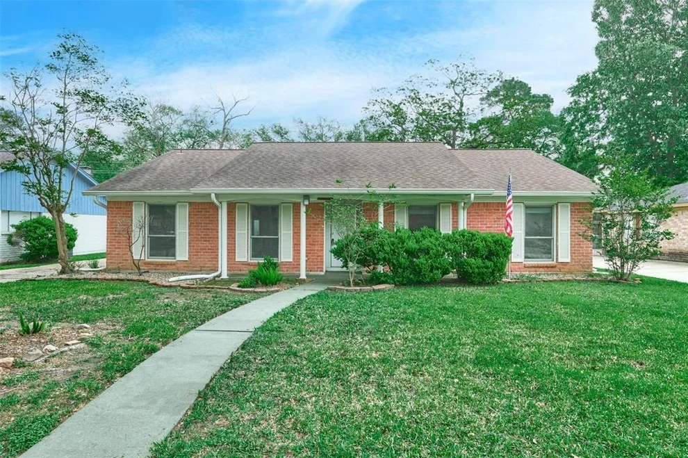 Unit for sale at 23230 Earlmist Drive, Spring, TX 77373