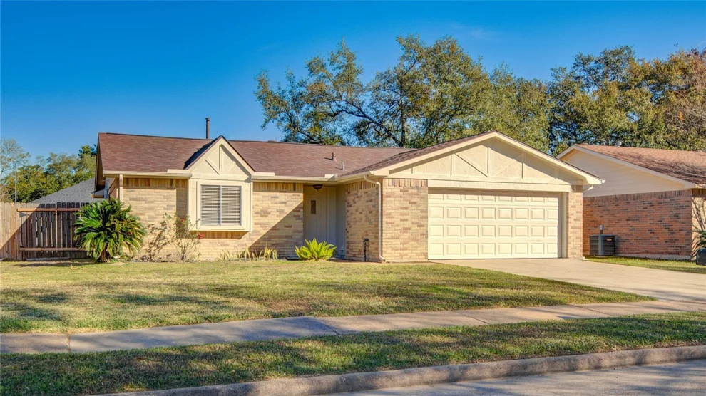 Unit for sale at 16118 Golden Sage Lane, Cypress, TX 77429