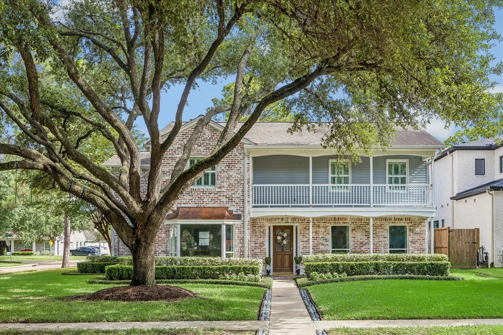 Unit for sale at 12503 Woodthorpe Lane, Houston, TX 77024