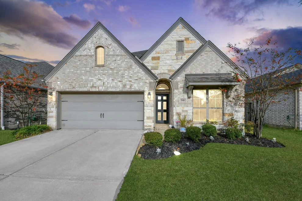 Unit for sale at 19414 Trotter Camp Trail, Tomball, TX 77377