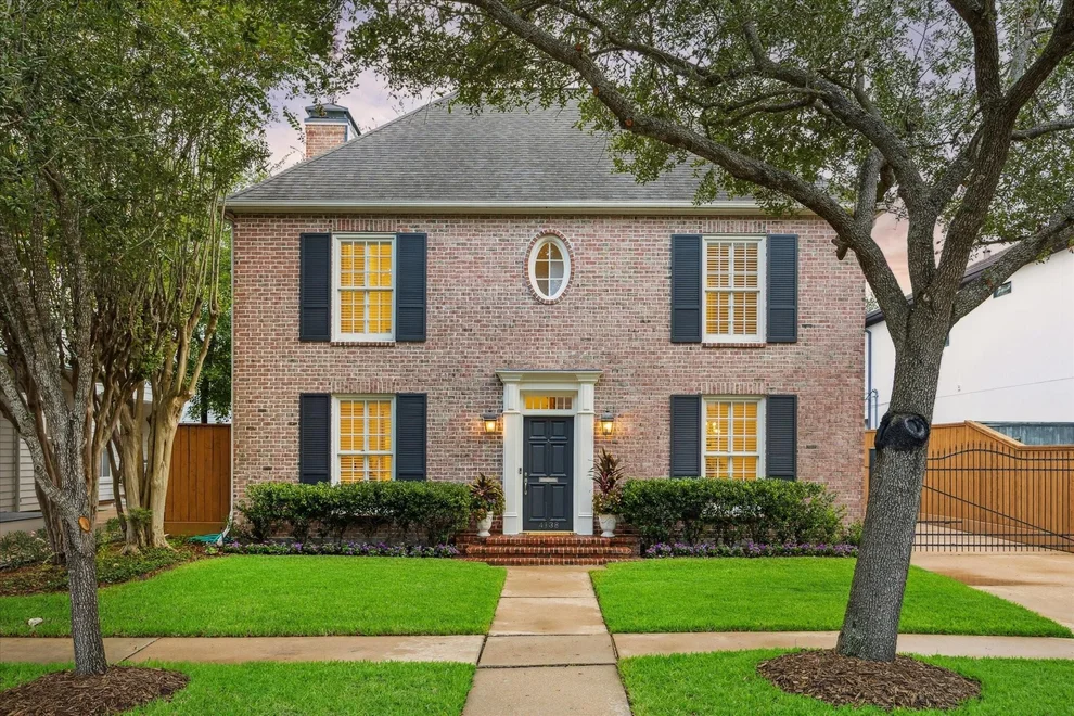 Unit for sale at 4138 University Boulevard, West University Place, TX 77005