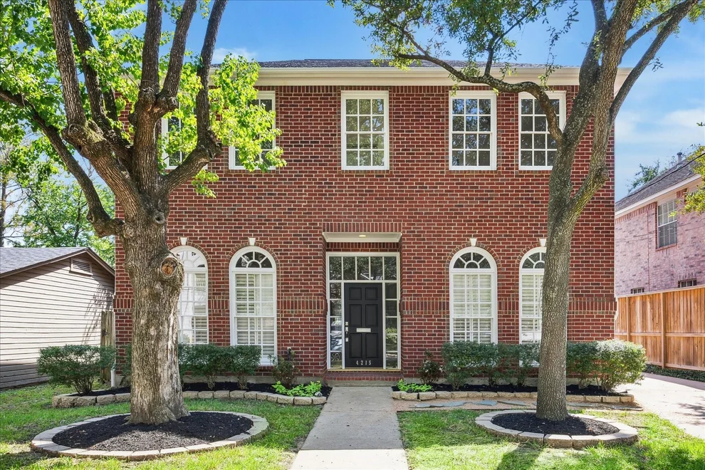 Unit for sale at 4215 Law Street, Houston, TX 77005