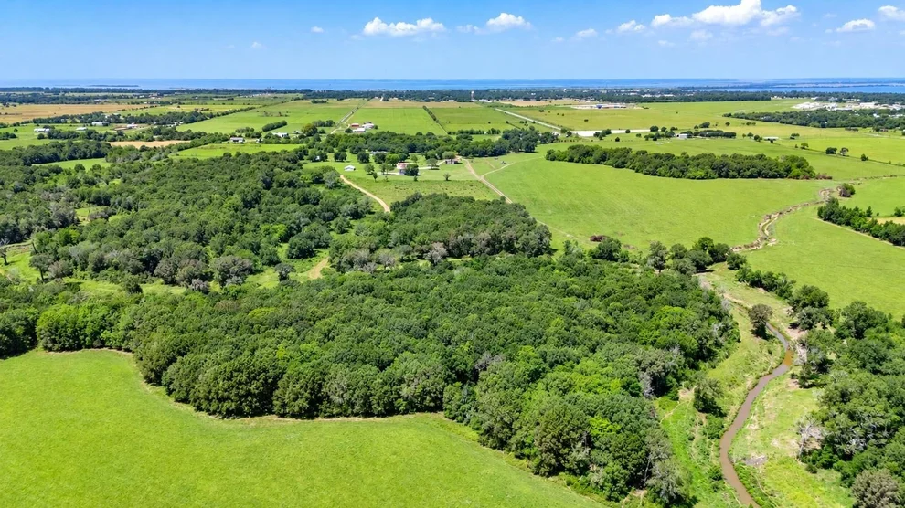 Unit for sale at 3042B Poskey Road, Anahuac, TX 77514