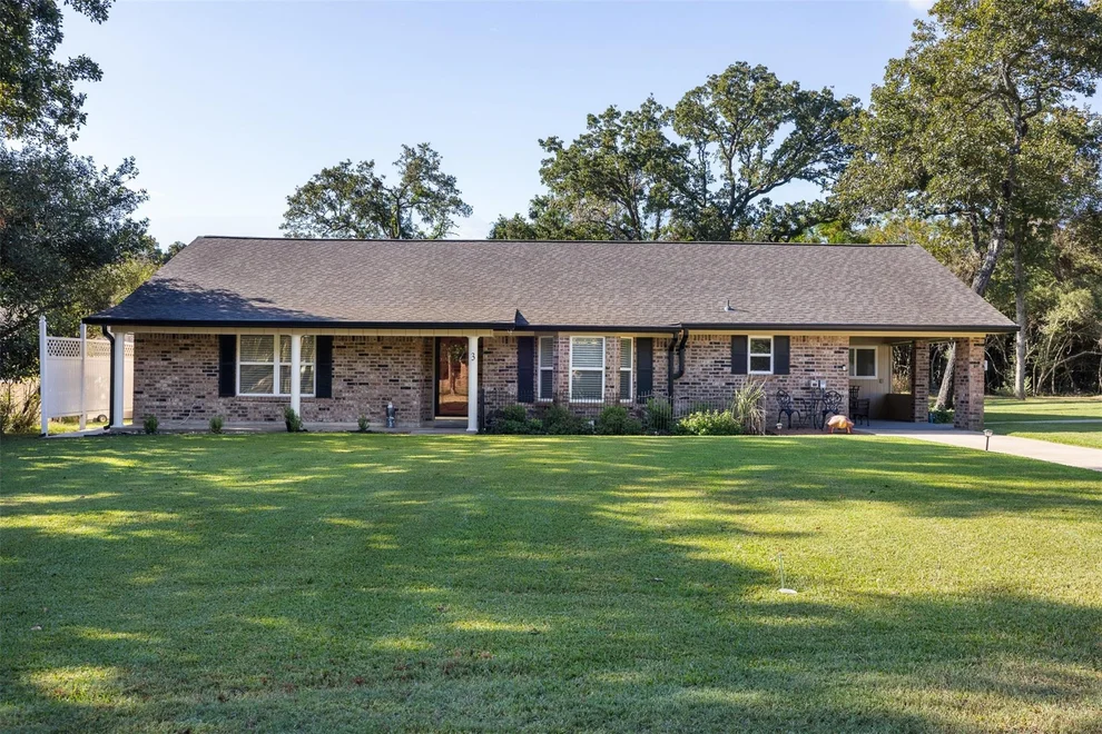 Unit for sale at 3 Bobby Jones Lane, Normangee, TX 77871