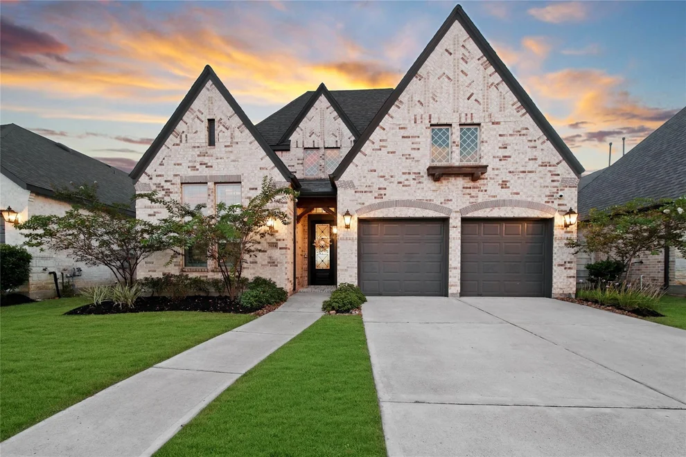 Unit for sale at 5114 Prairie Gourd Meadow, Manvel, TX 77578