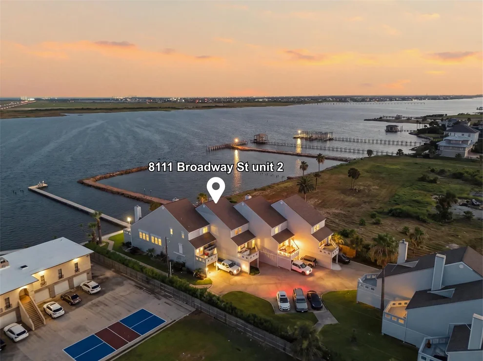 Unit for sale at 8111 Broadway Street, Galveston, TX 77554