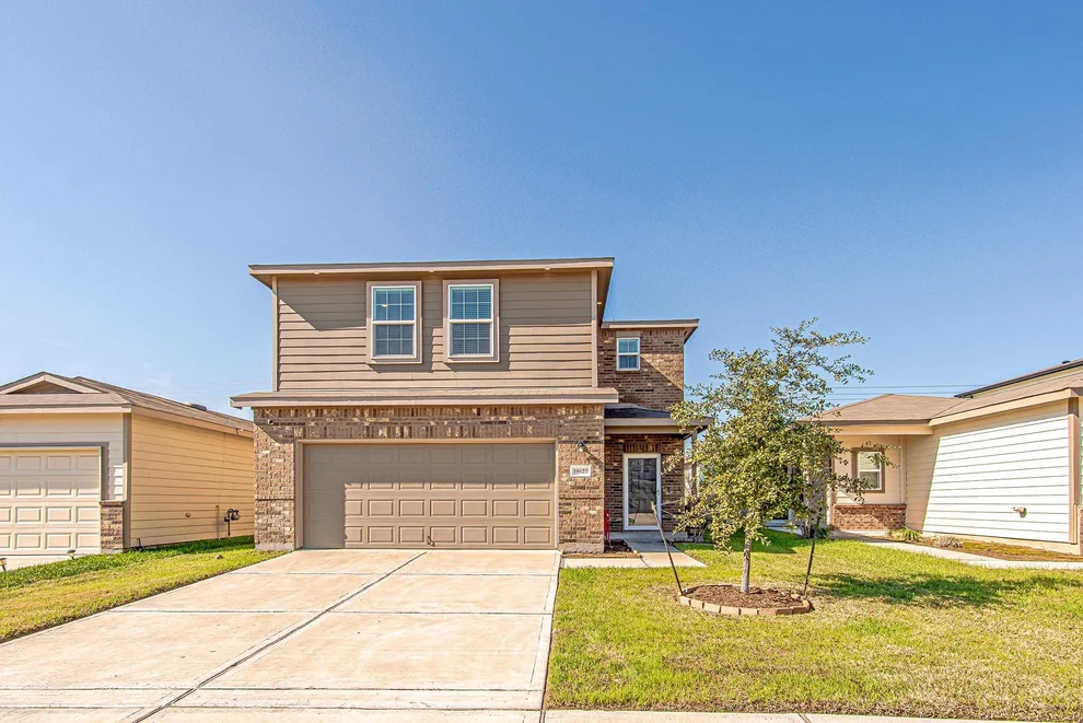 Unit for sale at 10622 Cashew Run Lane, Houston, TX 77075