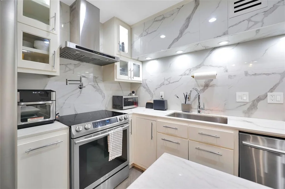 Unit for sale at 3400 Timmons Lane, Houston, TX 77027