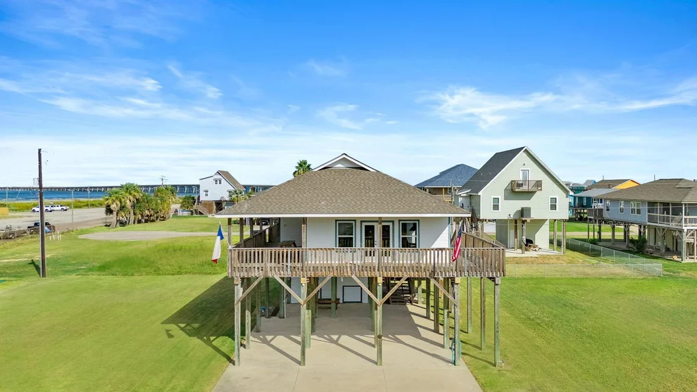 Unit for sale at 210 Fathom Drive, Freeport, TX 77541