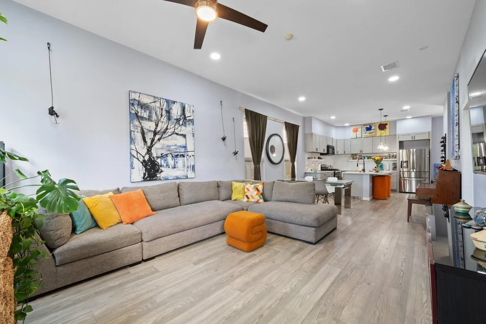 Unit for sale at 5005 Brady Street, Houston, TX 77011