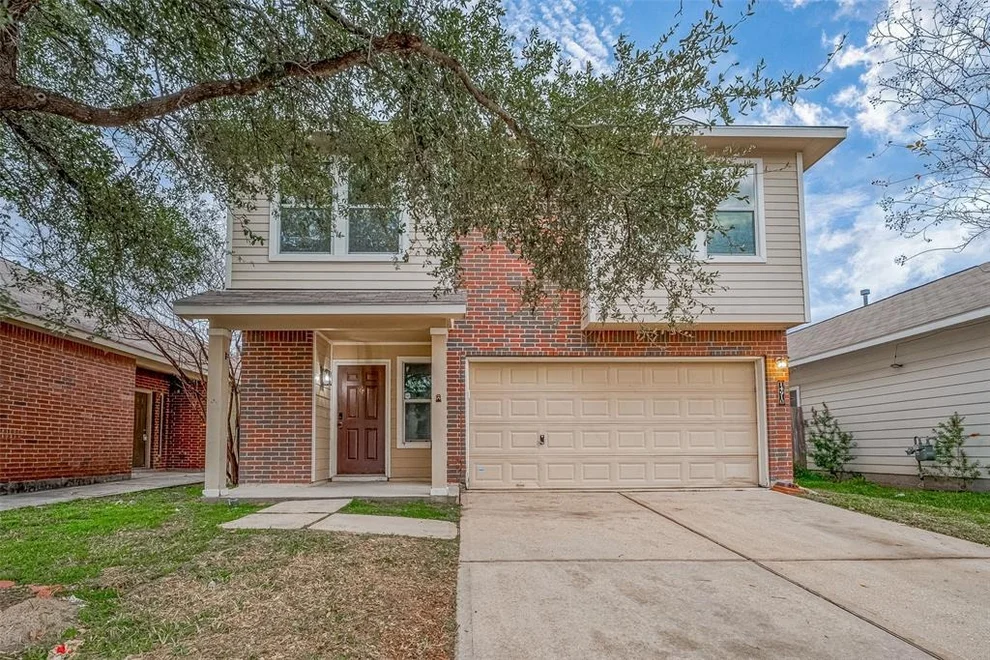 Unit for sale at 14910 Darbydale Drive, Houston, TX 77090