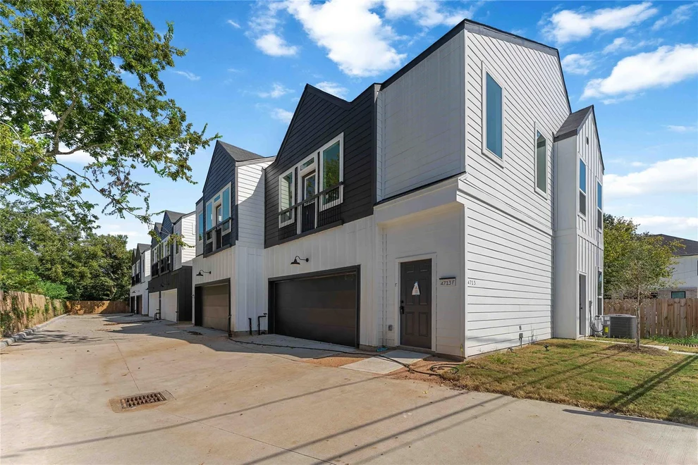 Unit for sale at 4713 Mallow Street, Houston, TX 77033