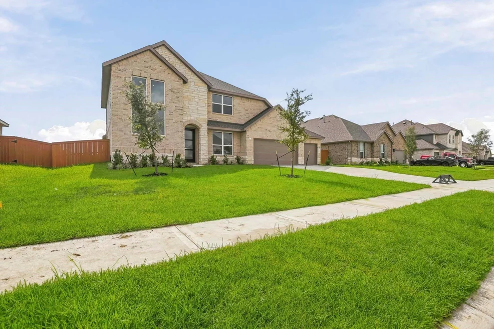 Unit for sale at 1140 Imperial Ranch Way, Dayton, TX 77535