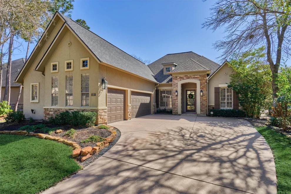 Unit for sale at 91 W Racing Cloud Court, The Woodlands, TX 77381