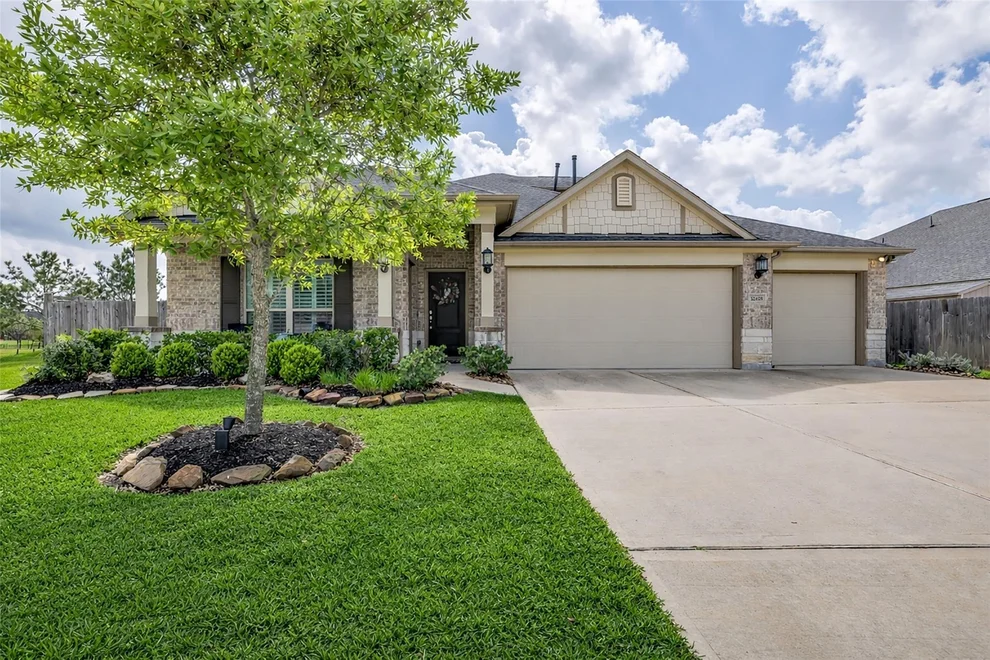 Unit for sale at 32618 Twilight Gable Court, Spring, TX 77386