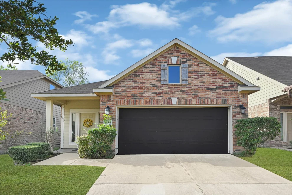 Unit for sale at 9414 Savannah Holly Drive, Houston, TX 77075