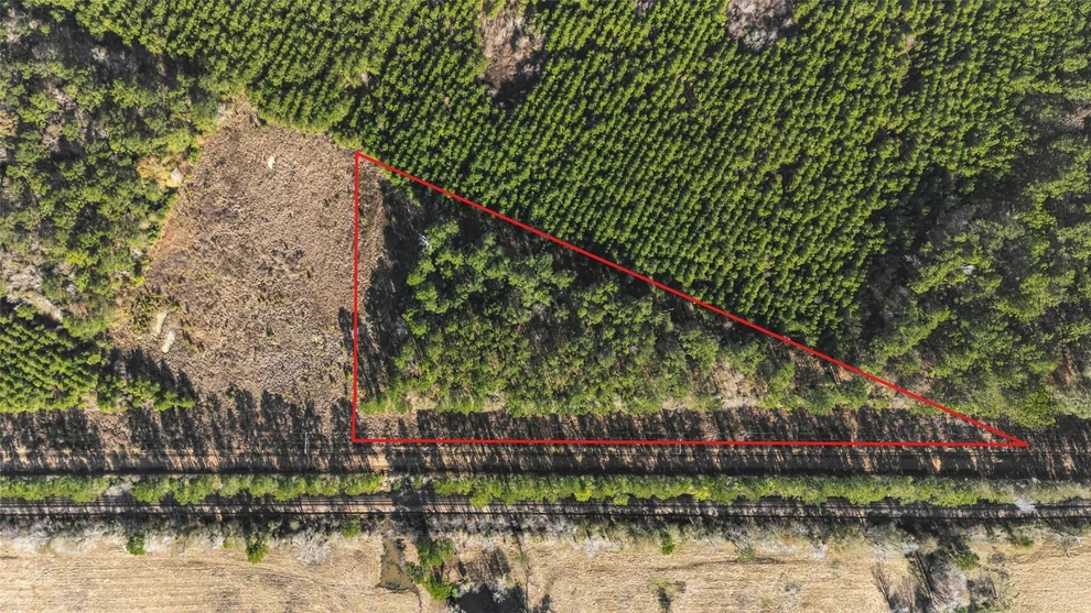 Unit for sale at 1495 County Road 2200, Cleveland, TX 77327